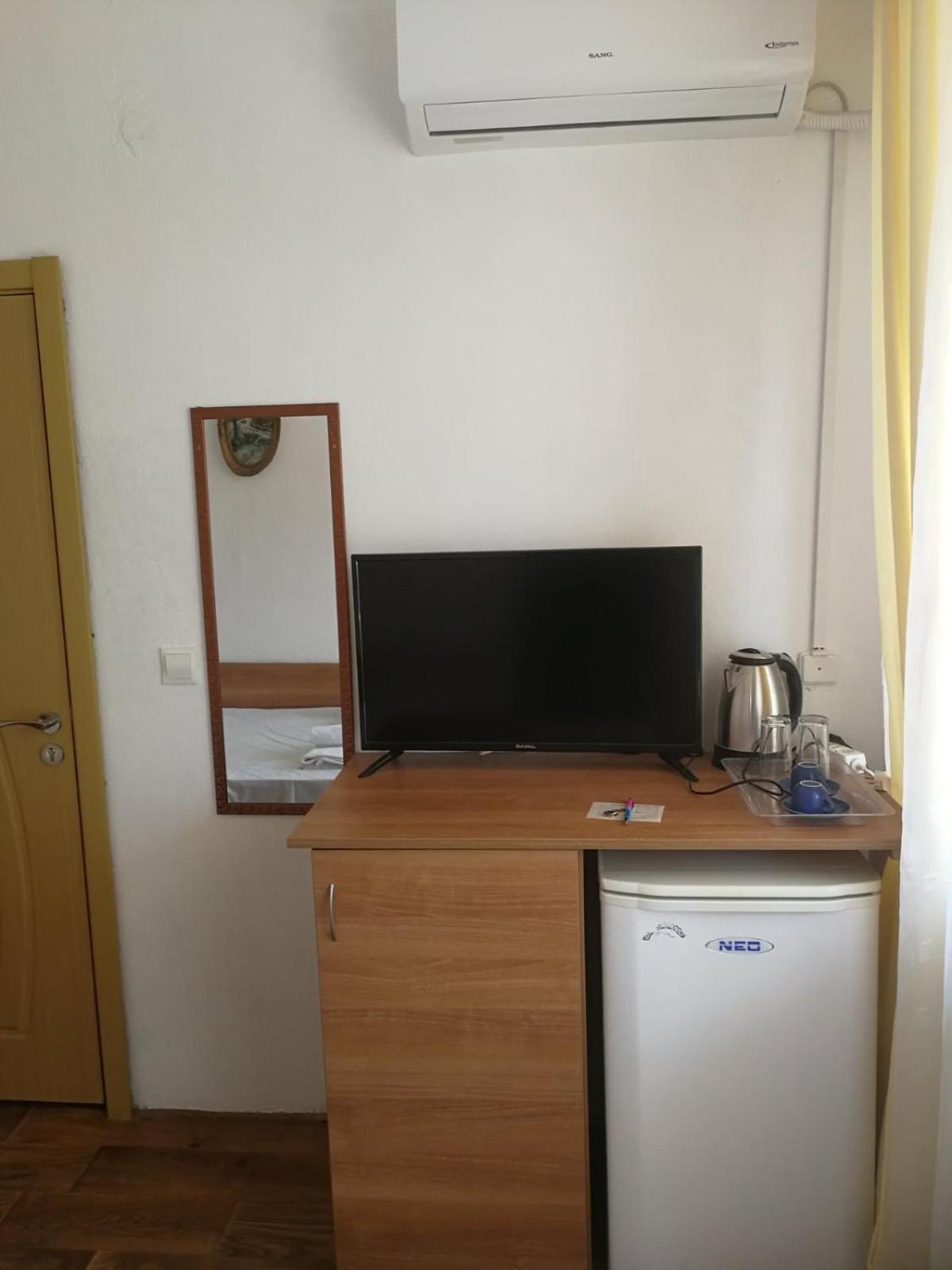 Hrisi Hotel Csernomorec Kültér fotó