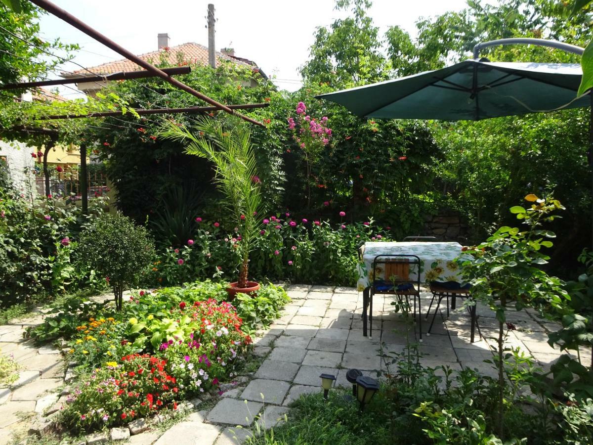 Hrisi Hotel Csernomorec Kültér fotó
